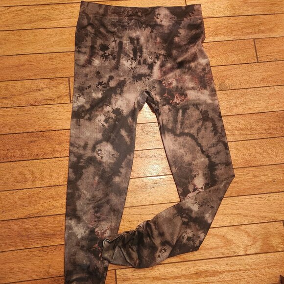 LEGGINGS....GORGEOUS! - Picture 1 of 3